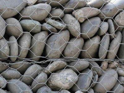 铅丝石笼图片2